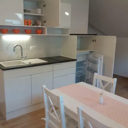 Apartment Apartma Bremec-studio *